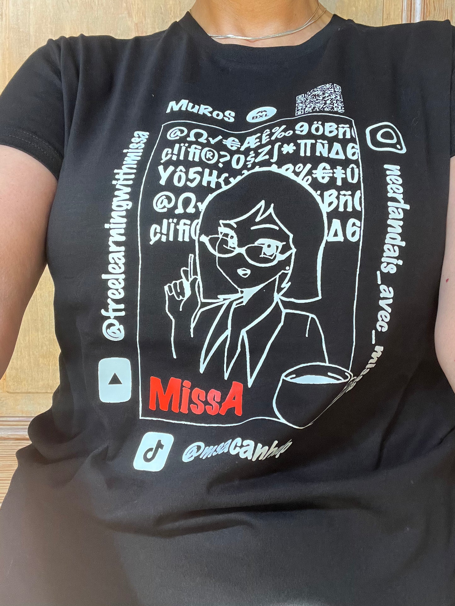 Short sleeve T-shirt BLACK